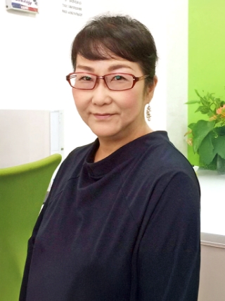 講師 林 理惠